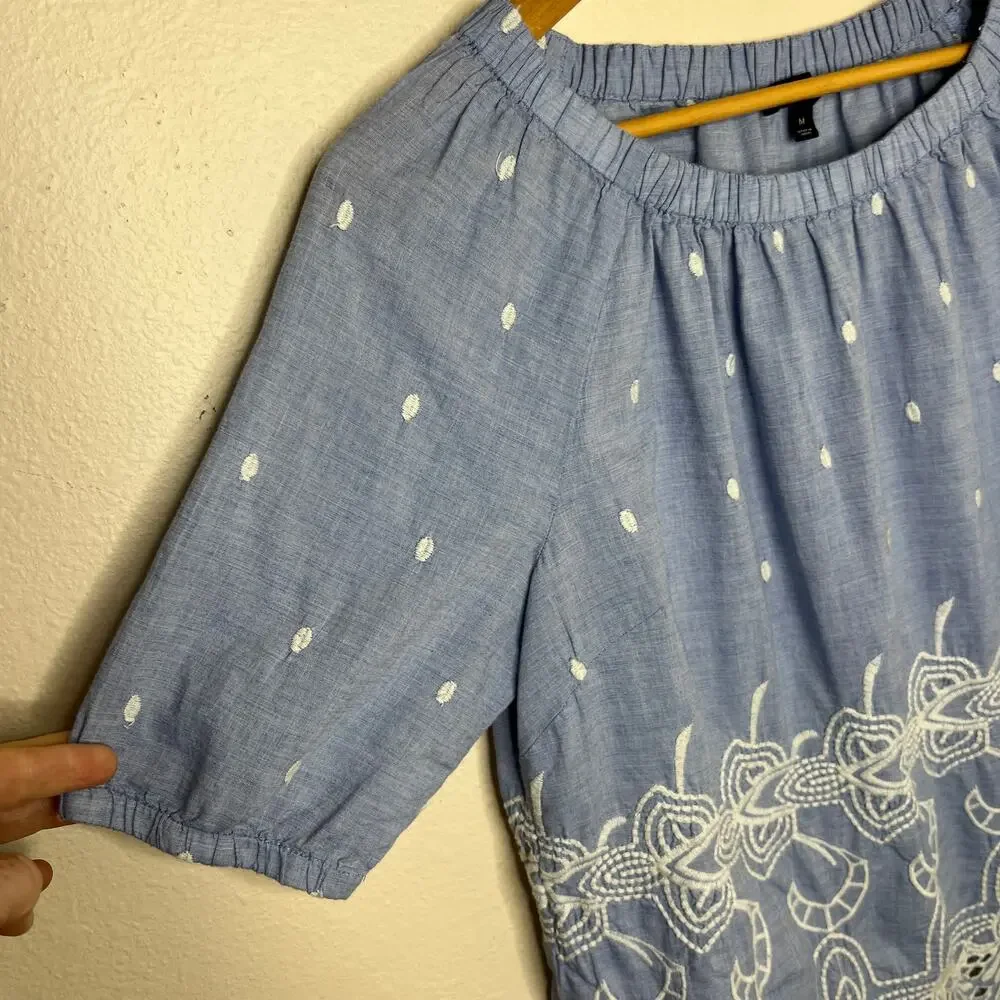 Talbots Light Blue Off Shoulder Embroidered Eyelet Top Medium - Picture 3 of 9